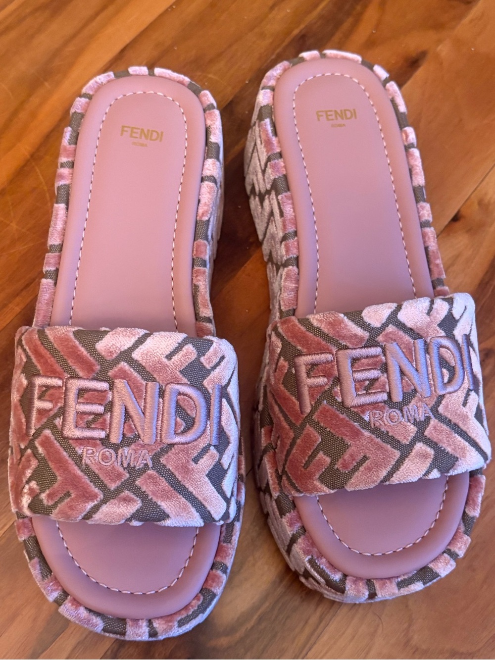 Fendi Sunshine FF Chenille Jacquard Platform Sandals, NEW - Picture 11 of 13